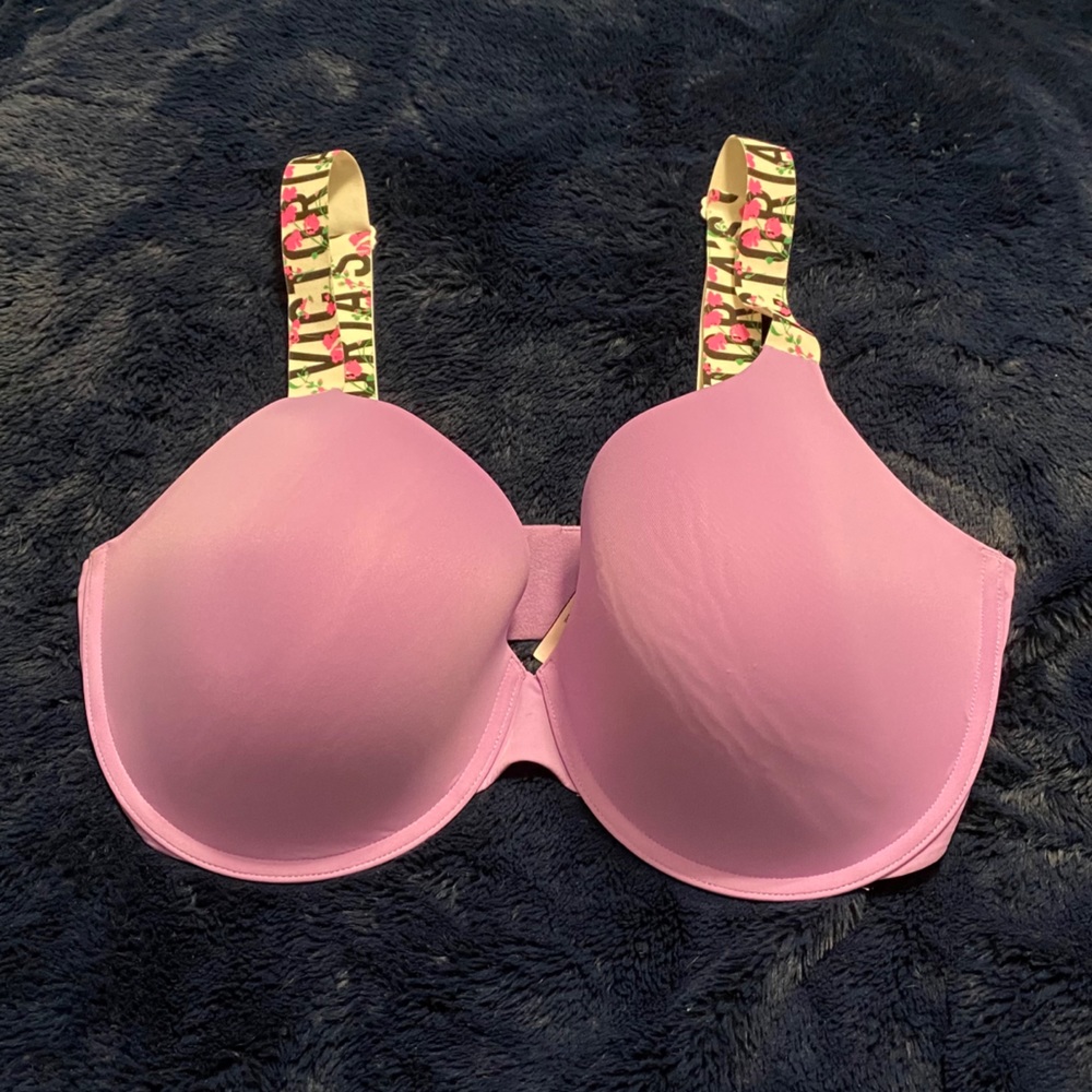 Victoria Secret T-Shirt Lightly Lined Demi Bras
